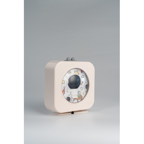 Wall-Mounted Astronaut Soap Dispenser for Kids